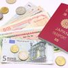 海外旅行者必見！外貨両替の手数料・利便性比較。銀行・FX・カードどれが良いか？